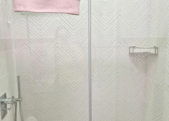 Double A Amber アパート